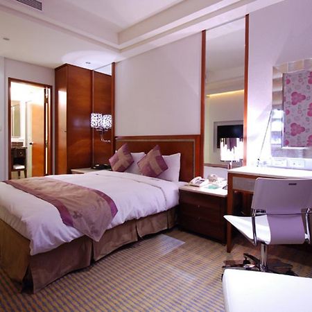 Hej Taipei Arena Hotel Kültér fotó